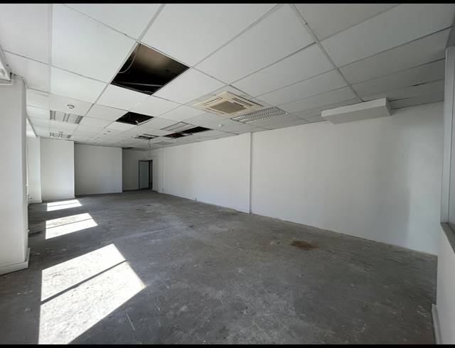 695M² BUILDING TO LET IN CAPE TOWN CITY CENTRE